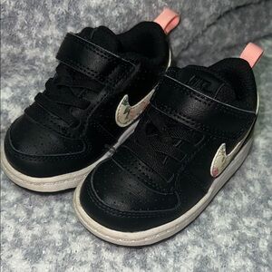 Nike Kids Black Sneakers with Pink Accents 5C toddler